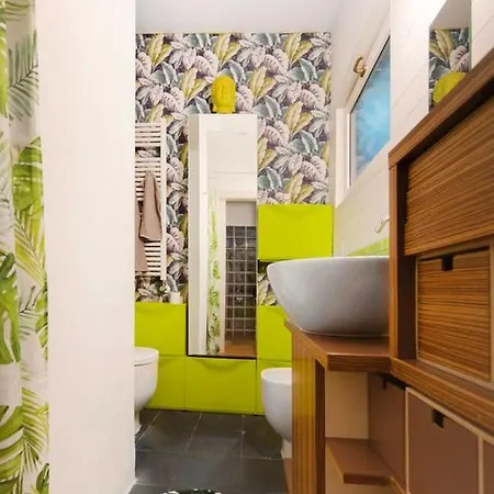 Via Domenico Bianchini Apartmán *